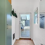 Stunning In With Kitchen