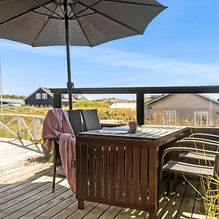 Stunning In With Kitchen *