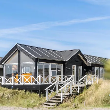 Stunning In With Kitchen Semesterbostad