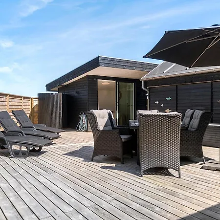 Semesterbostad Stunning In With Kitchen *